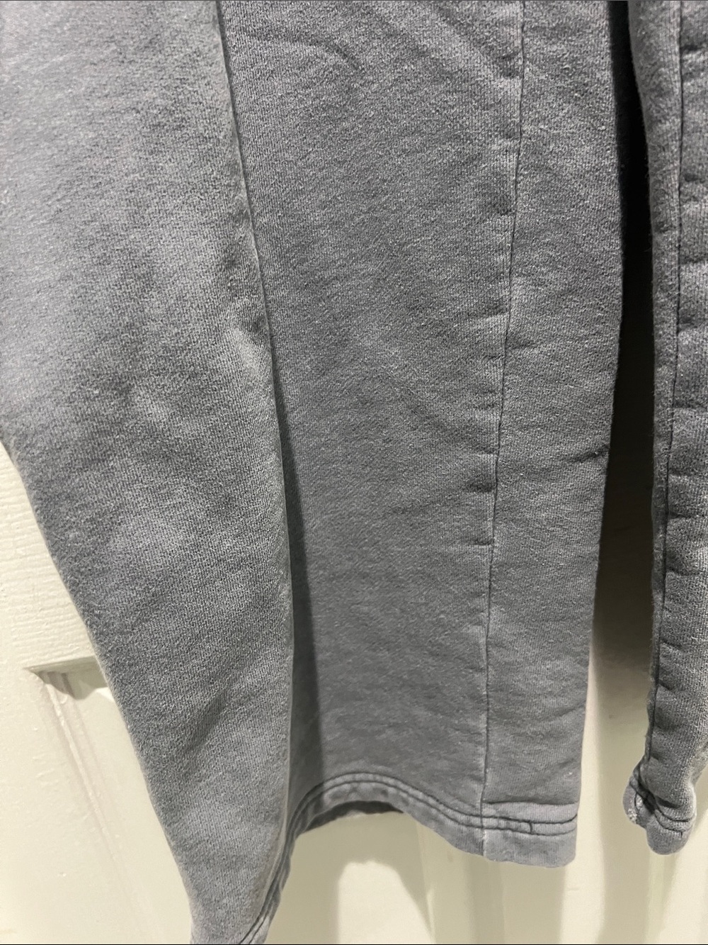 TNA Gray Cargo Sweatpants Joggers - Picture 5 of 13